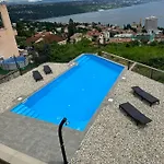 Luxury Eclipse Apartmán