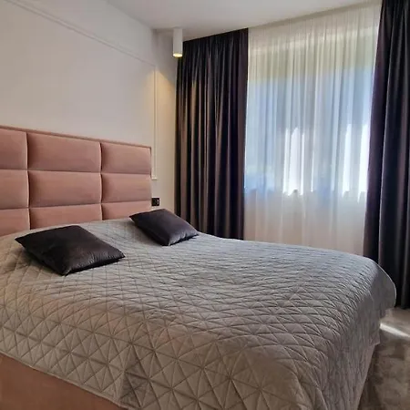 Luxury Eclipse Apartment