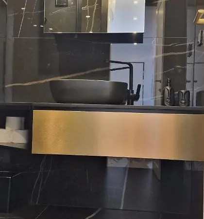 Luxury Eclipse Apartment